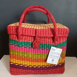 Handmade seagrass woven picnic basket from Peru NEW